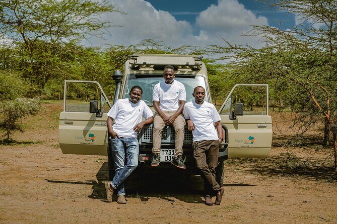 3 Days Safari Ngorongoro Crater and Serengeti National Park - The guides and organization: what you can look for