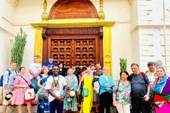 3 Hours Private Stone Town Walking Tour - Ngome Kongwe Old Fort: Omanis built it, Zanzibar repurposed it