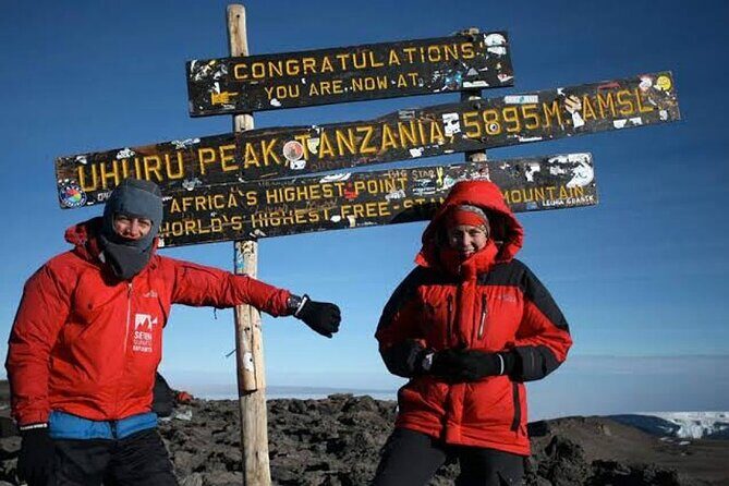 7-Day Machame Route Kilimajaro - Day 4: Barranco Wall to Karanga Camp, the “shorter day” that still works
