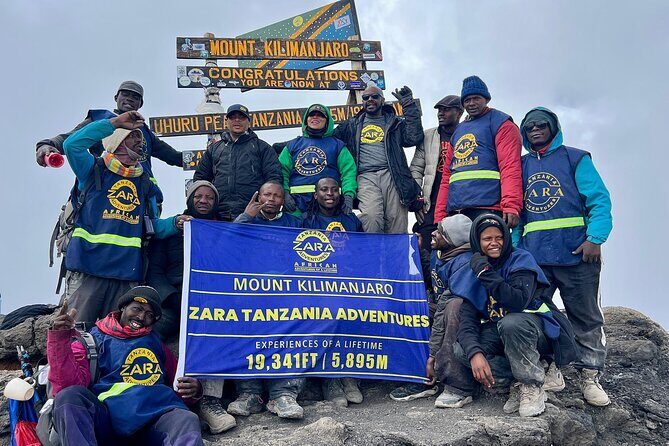 Climbing Kilimanjaro - Marangu Route - Day 4: the 1 AM summit ascent to Gilman’s Point and Uhuru Peak