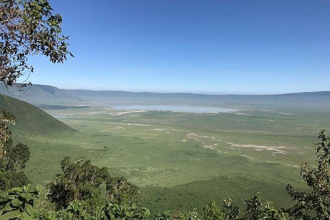 Discover Tanzania through the 3 wild classics - Lake Manyara: where the terrain can change fast