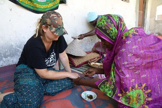 Jambiani Village Women at work and play - Optional lunch in a women’s house: worth it, but plan ahead
