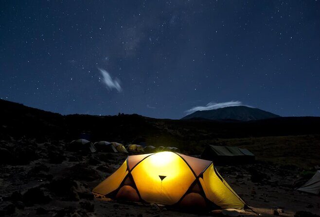 Kilimanjaro climb by Lemosho Route (7-day) - Barranco Wall to Karanga: early start pays off