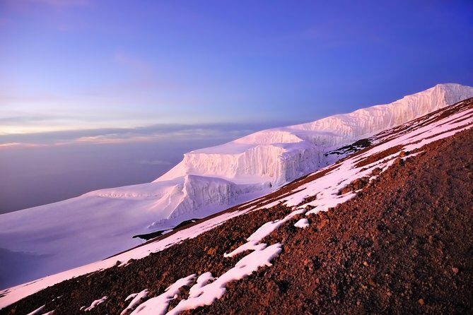 Kilimanjaro climb, Marangu route (6-day) - Day 5: Horombo to Kibo Hut (the pre-summit climb)