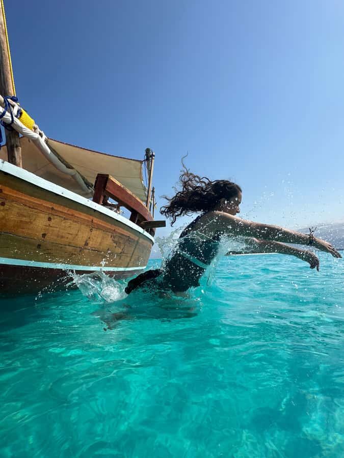Matemwe: Mnemba Island Dolphin & Snorkeling Boat Trip - Why Mnemba Island’s waters are a magnet for photos (and fish)