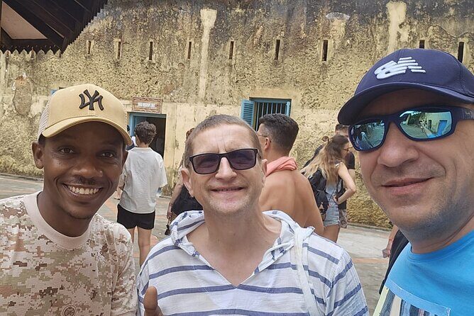 Private Walking Tour Of Stone Town - Old Fort (Ngome Kongwe): where layers of control show up