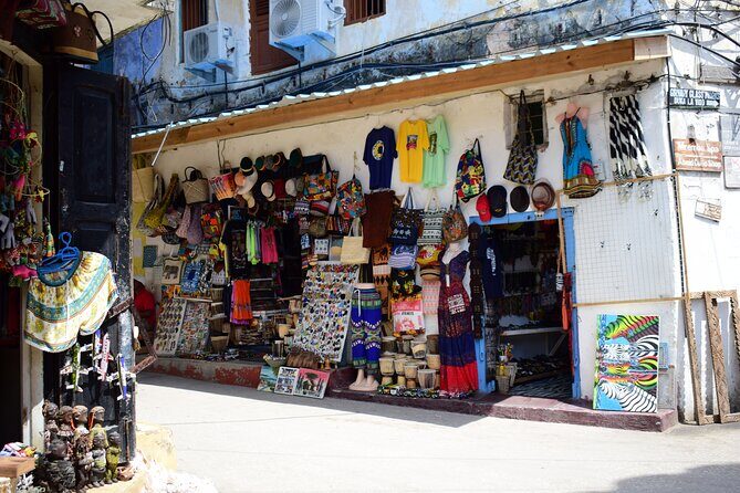 Spice Tour + Stone Town Tour + Prison Island - Jambo Spice Farm: 2 hours of tasting and smell education
