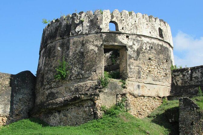 Stone Town Guided Historical Walking City Tour - Starting on Mizingani Road at People’s Palace Museum