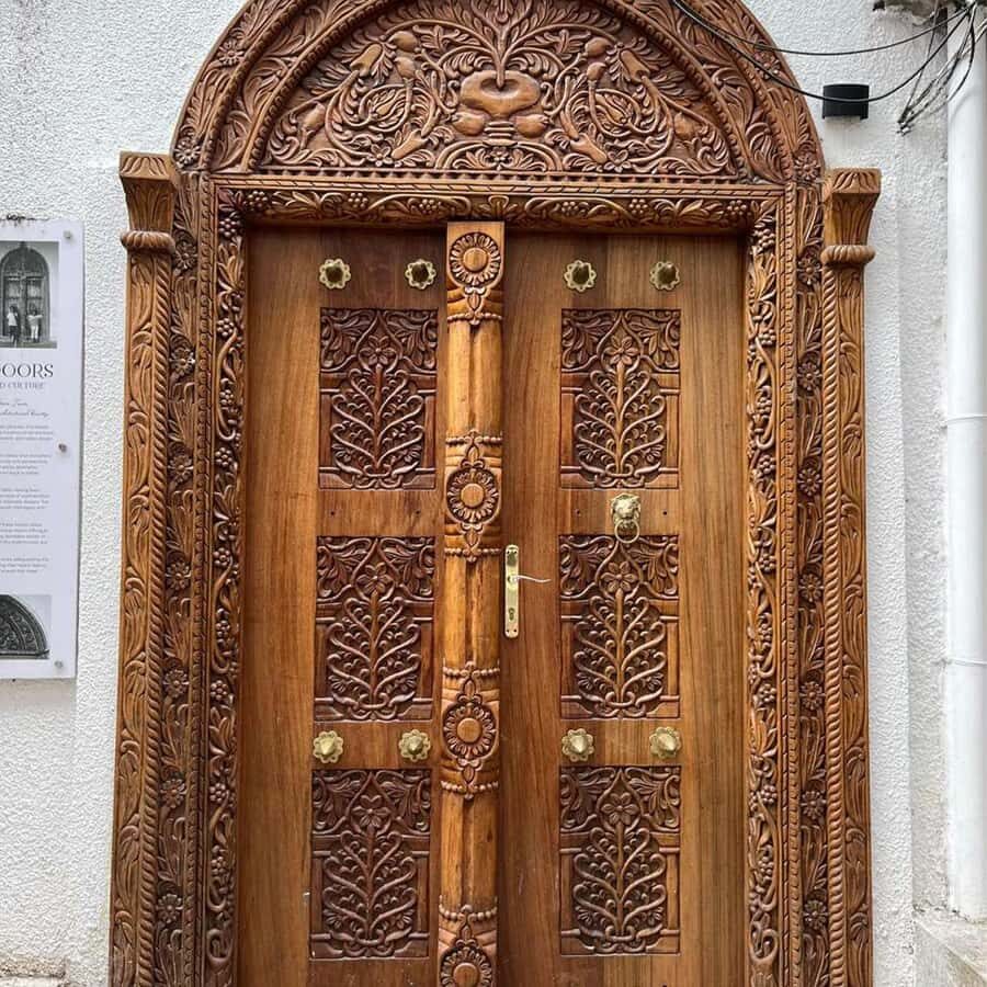 Stone Town Guided Tour: Culture, Slave Market & Spice Market - Forodhani Gardens at Sunset: The Optional Finish That Makes Sense