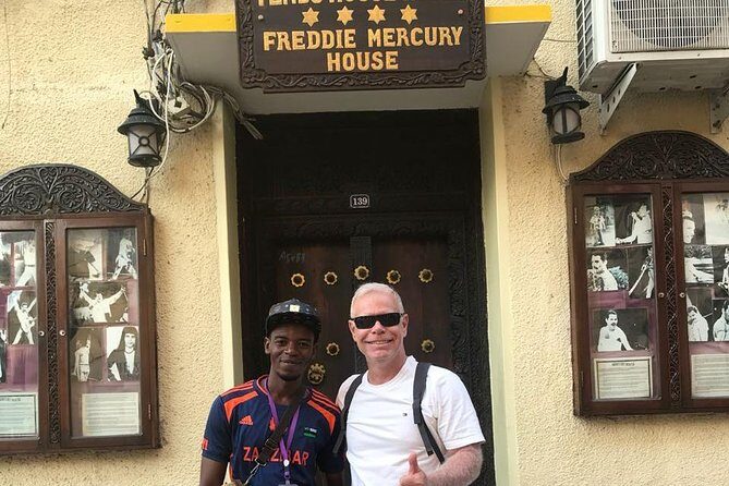 Stone Town Private Walking Tour - Stone Town’s Narrow Streets Make a Private Guide Worth It