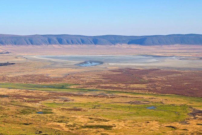 Tanzania Classic - 7 Days - Ngorongoro Crater: The 6am Descent That People Plan For
