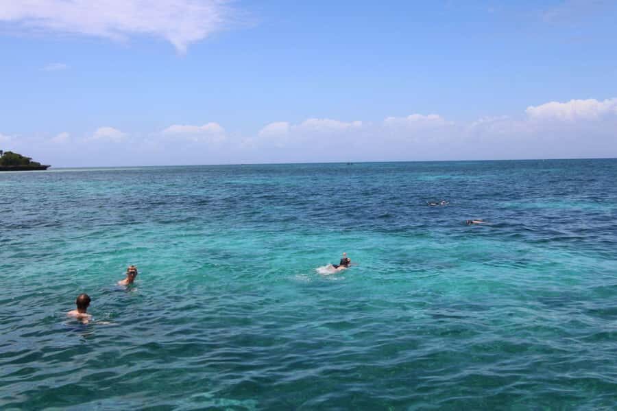Tumbatu island snorkling tour : from Kendwa & Nungwi - Guides make it fun: Isaac, Habeb, and the local storytelling angle