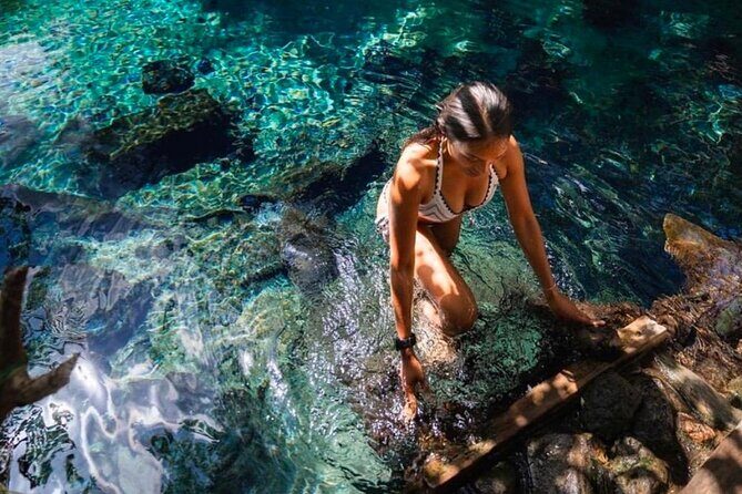 Waterfall, coffee tour & hot springs - lunch and drinks included - Who should book this day trip (and who might not)