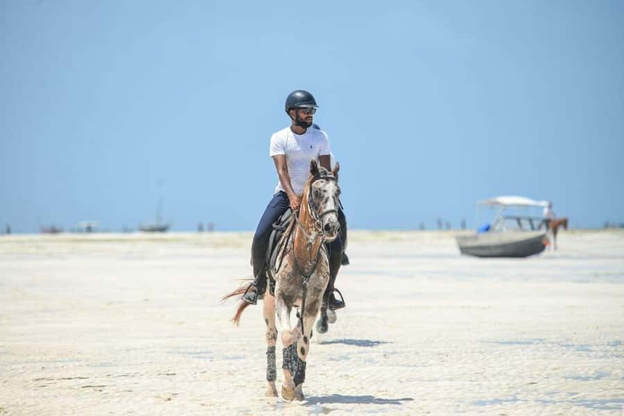 Zanzibar: Beach Horseback Ride and Swim with the Horse - Safety and comfort on horseback: helmets and first steps