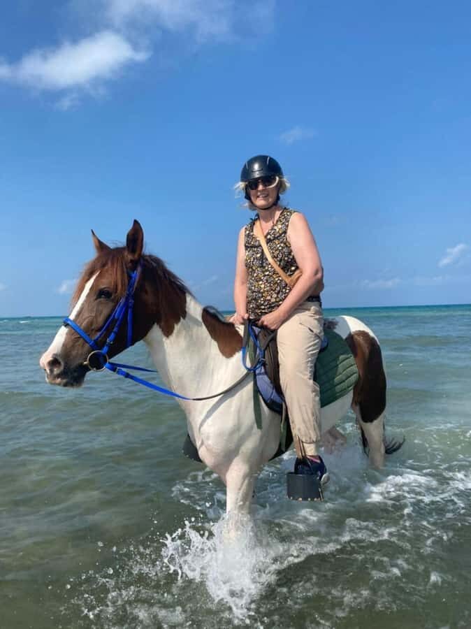 Zanzibar: Beach Horseback Ride and Swim with the Horse - The horses: calm handling and animal care you can feel