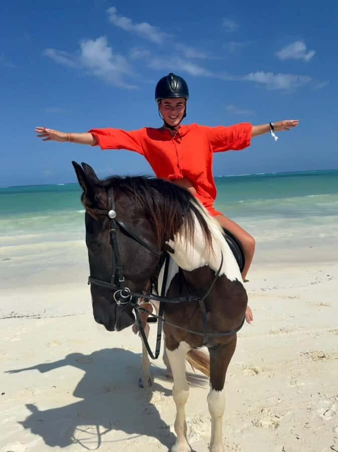 Zanzibar: Beach Horseback Ride and Swim with the Horse - Who should book this Zanzibar tour