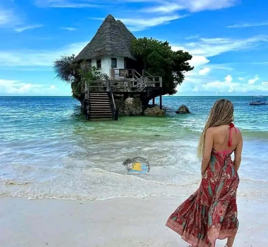 Zanzibar: Jozani Forest, Salaam Cave & The Rock Restaurant - The Rock Restaurant in Michamv: ocean views and the reservation reality