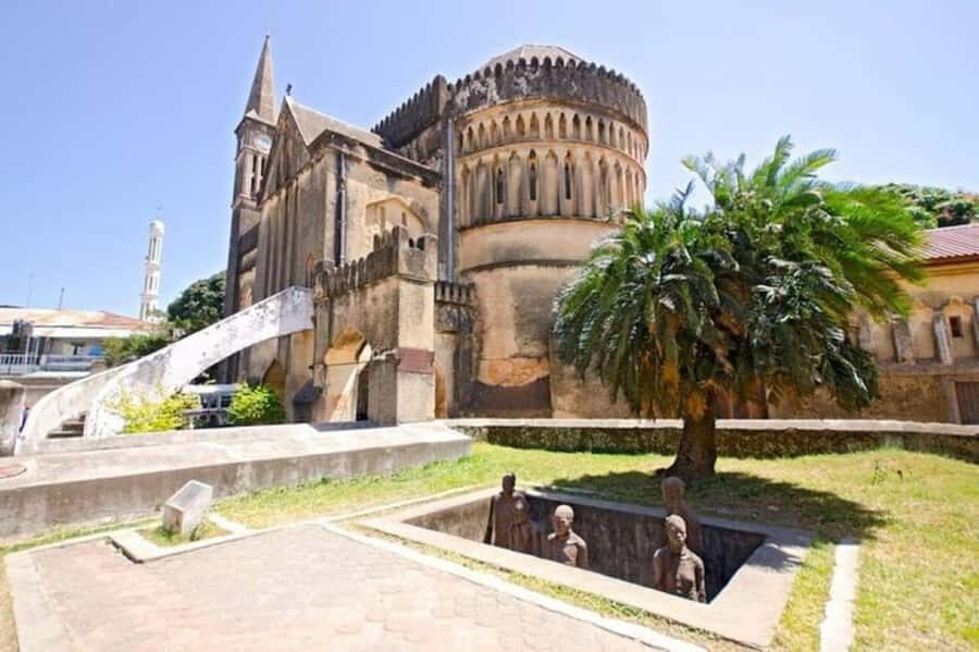 Zanzibar: Prison Island, Nakupenda, Stone Town Trip with BBQ - Price and logistics: what you pay, what you don’t, and what it means for value