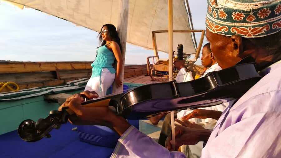 Zanzibar: Prison Island Tour with Lunch on the Sandbank - What to bring (and what will save your trip)