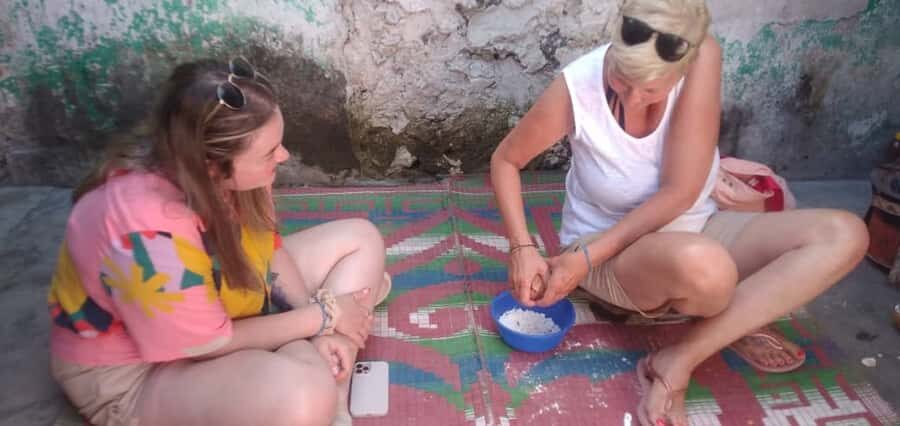 Zanzibar: Rock Restaurant and Cave Tour Visit - Practical tips for a smoother Kuza Cave swim