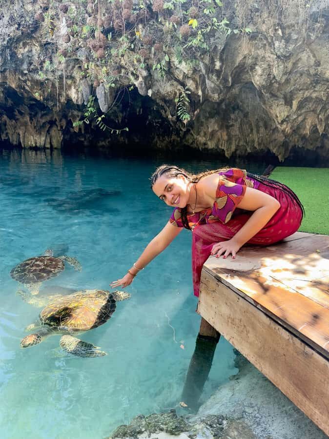 Zanzibar: Sea Turtle Swim at Kizimkazi Salaam Cave Tour - Getting to the cave entrance: narrow steps, clear instructions