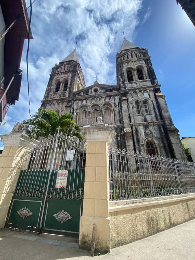 Zanzibar: Spice Farm & Stone Town Tour with Lunch - Van Transfers and Timing: How the Day Flows
