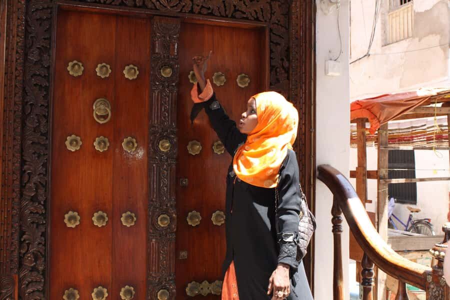 Zanzibar: Stone Town City Tour and Spice Farm with Lunch - Timing and pickup reality: plan for delays