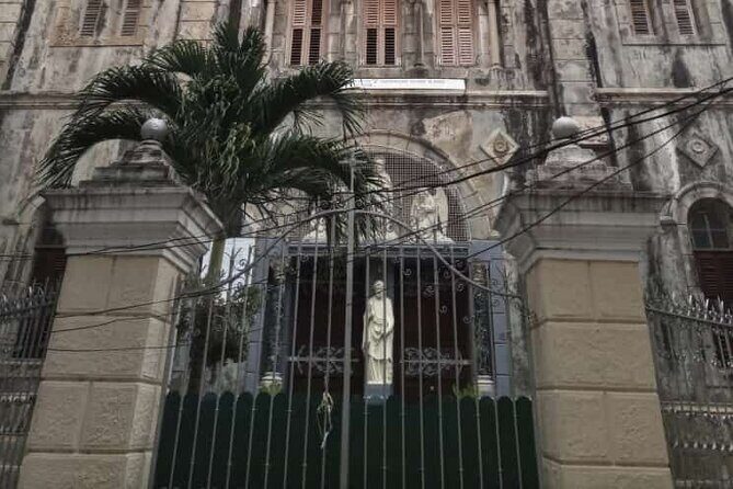 Zanzibar Stone Town Historical City Tour - Old slave market and the Anglican Church: the most important part of the route