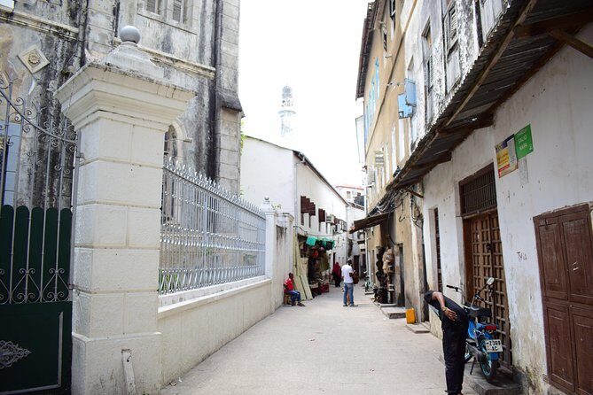 Zanzibar Stone Town Walking Tour - Why Stone Town feels confusing without a guide